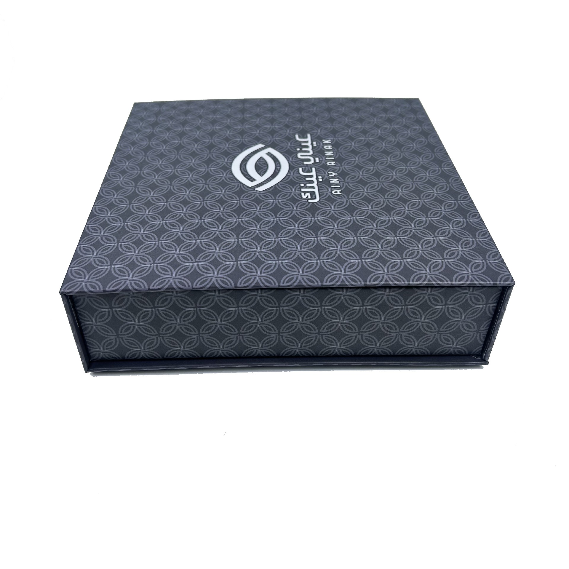 Gift-Boxes-With-Die-Cut-Foam-Inserts-3